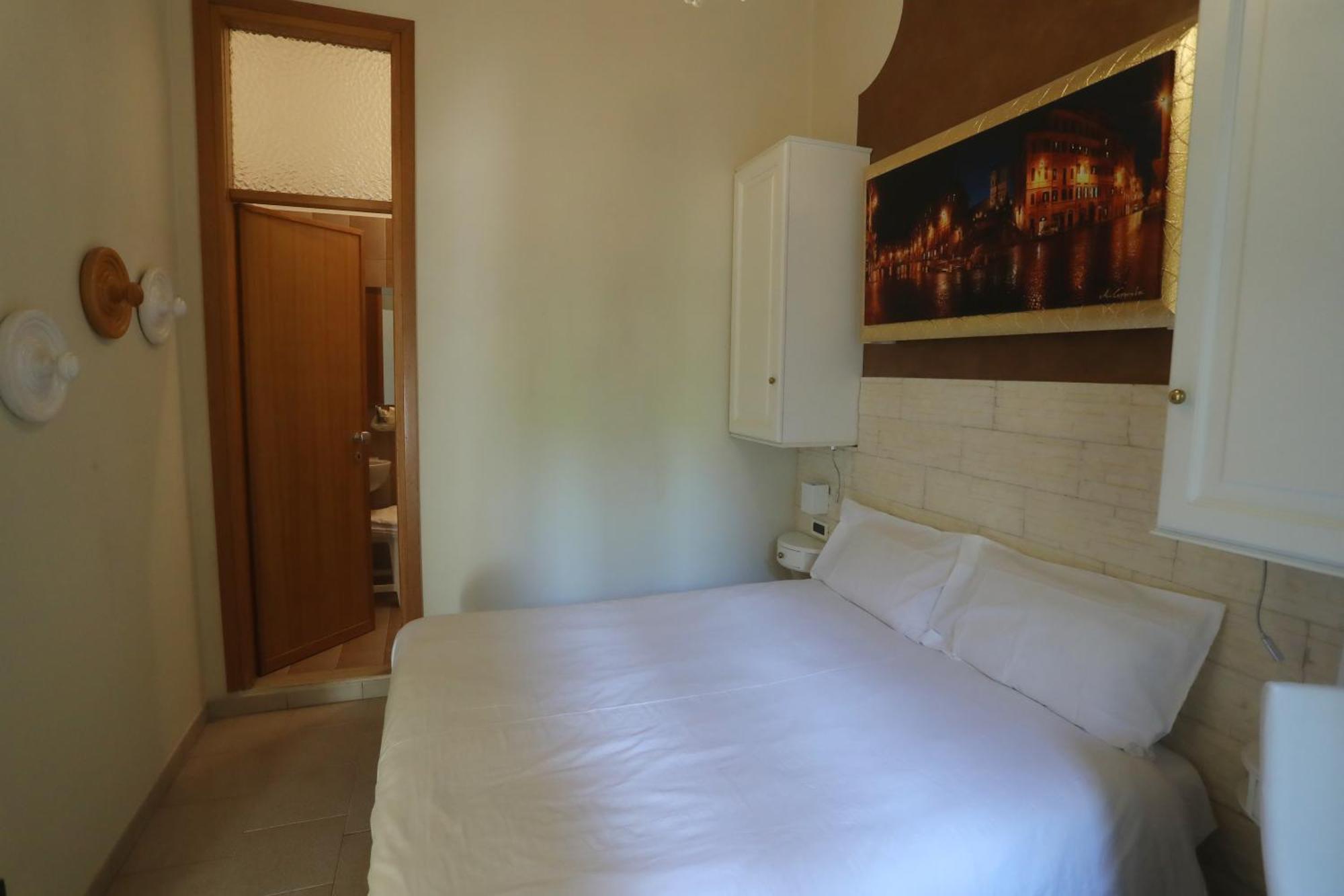 Hotel Central Giacomini Salo Luaran gambar