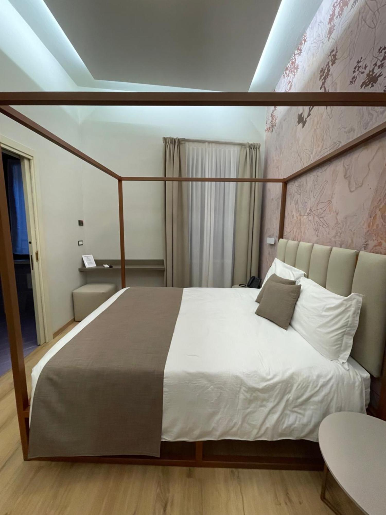 Hotel Central Giacomini Salo Luaran gambar